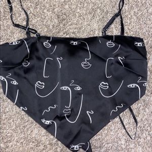 Forever 21, triangle top